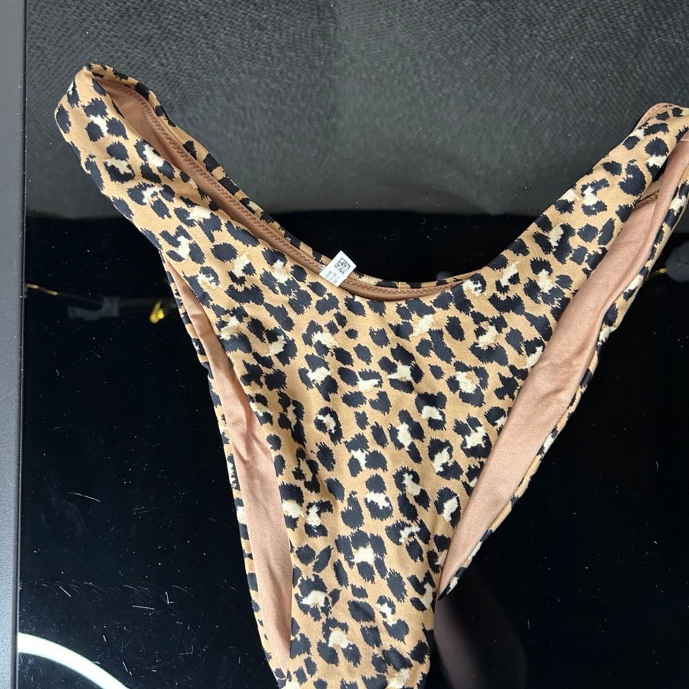 Aerie cheekier bikini bottoms